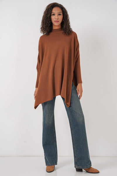 15783 Pulover Poncho cu șliț - Tabac