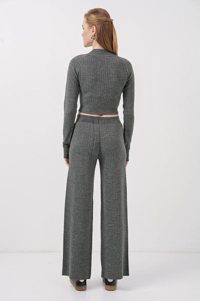 15905 Set Femeie Jachetă Tricot Crop și Pantalon - Fumuriu