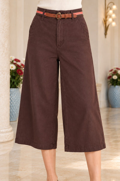Pantaloni Capri cu curea 239