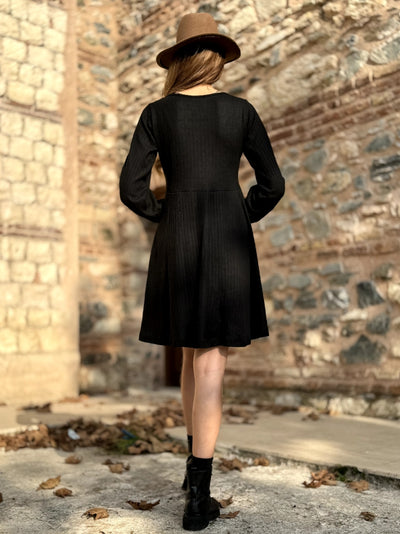 Rochie mini din bumbac plușat cu mâneci lungi, guler pătrat și nasturi pentru femei, 26917