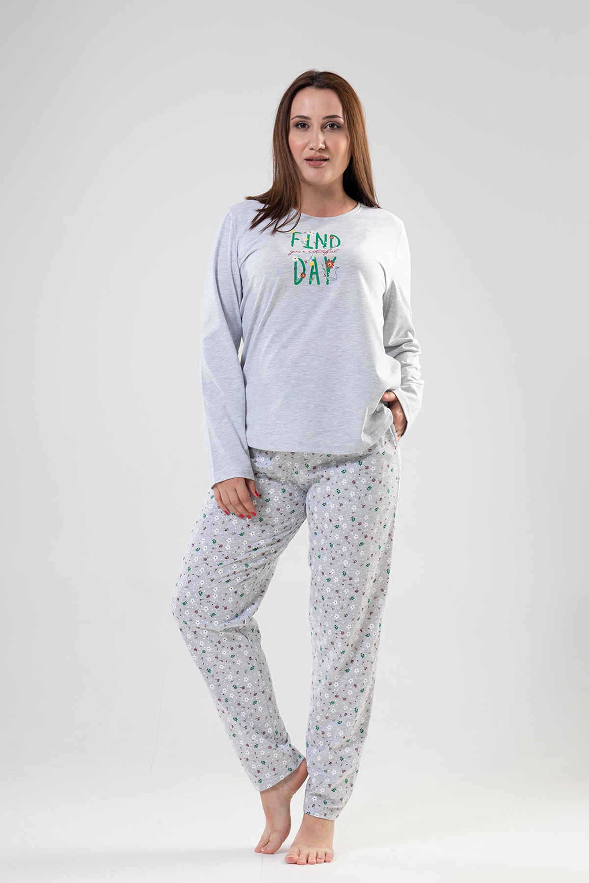 SET PIJAMA DE DAMĂ P.SUPREM XXL, CU MÂNECĂ LUNGĂ, GULER ROTUND, CU BUZUNARE OVALE ȘI TIV ROTUND - GRI MELANGE