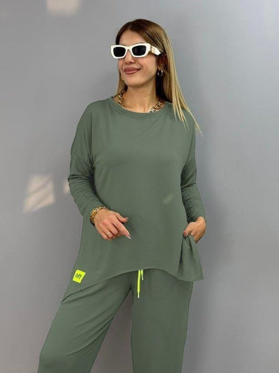 Set damă din două piese, cu mânecă lungă, cu aplicații, din viscoză (două fire) 22389