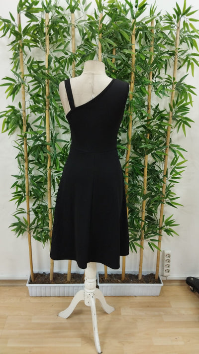 Rochie de damă din viscoză, fără mâneci, cu un singur umăr, cu dungi și închidere cu nasturi laterali, 33242
