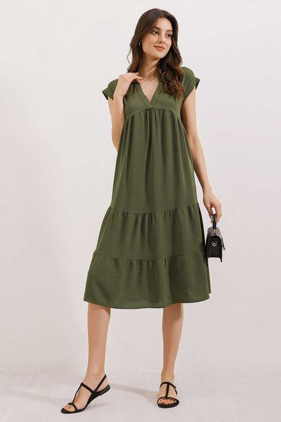2398 Rochie Guler V cu Volane - Cachi