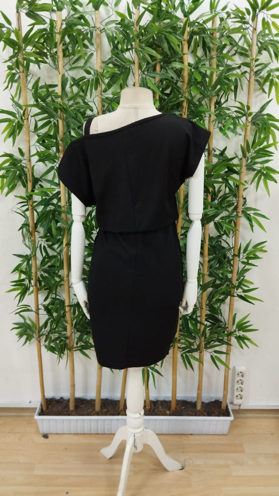 Rochie din crep cu mânecă scurtă, o singură bretela, detalii cu accesoriu, talie cu elastic, 36532