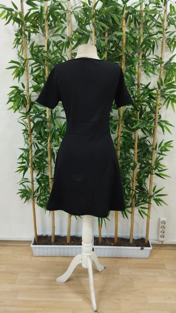 Women's Short Sleeve Wrap V-Neck A-Line Thick Ribbed Kashkorse Dress, 33418