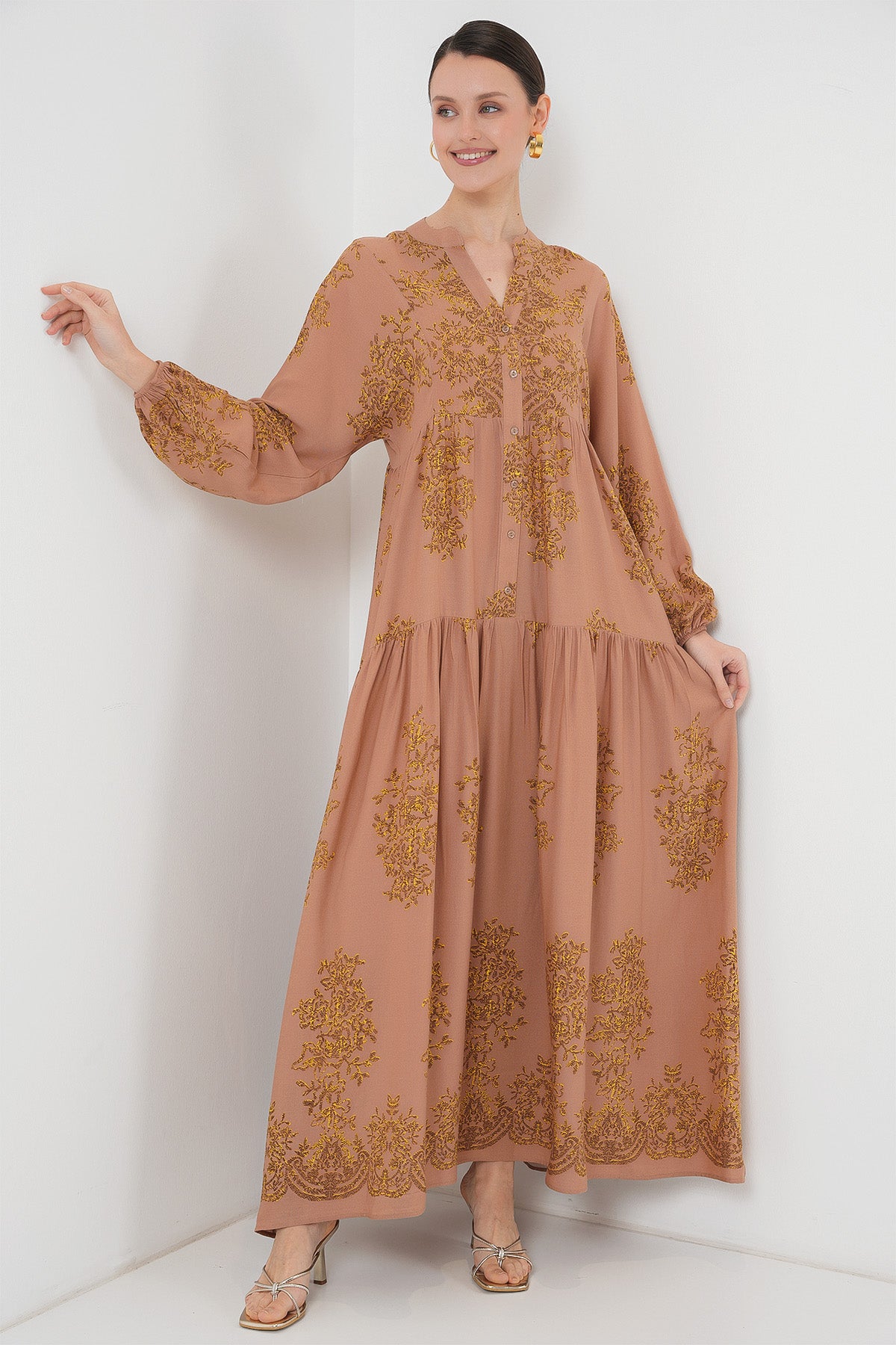Rochie Tesettür cu Motiv Vizon Aur 2423