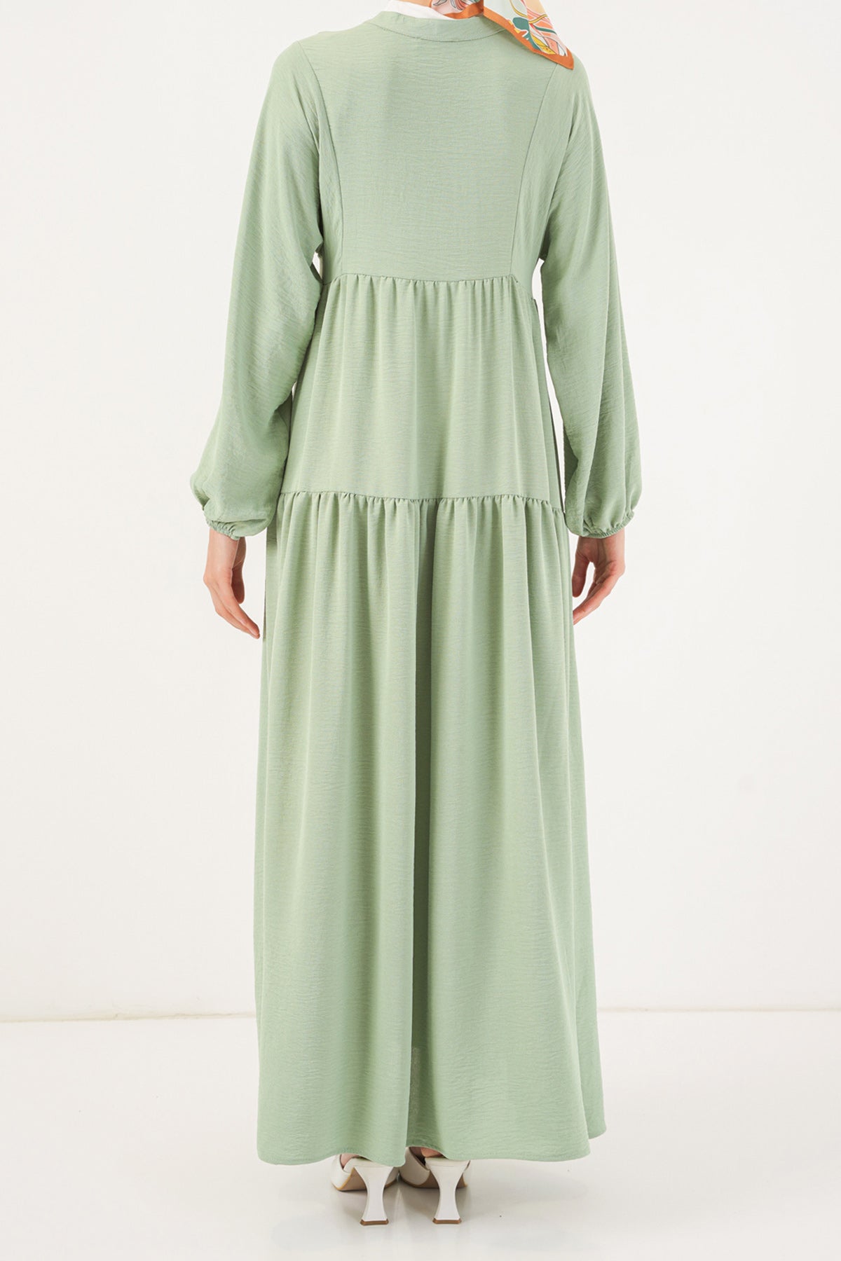 2423 Rochie Hijab Autentică cu Model - Verde Deschis