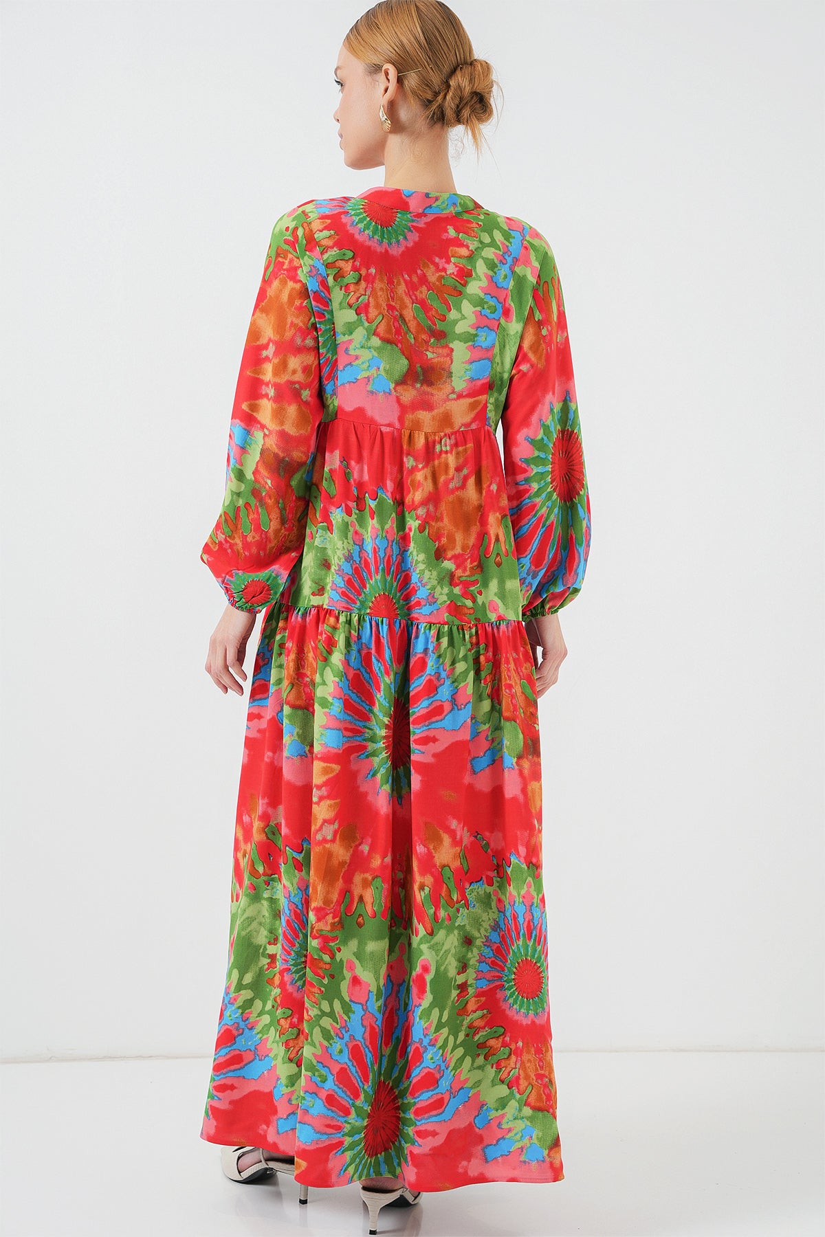 2423 Rochie modestă cu model autentic - Roșu L.