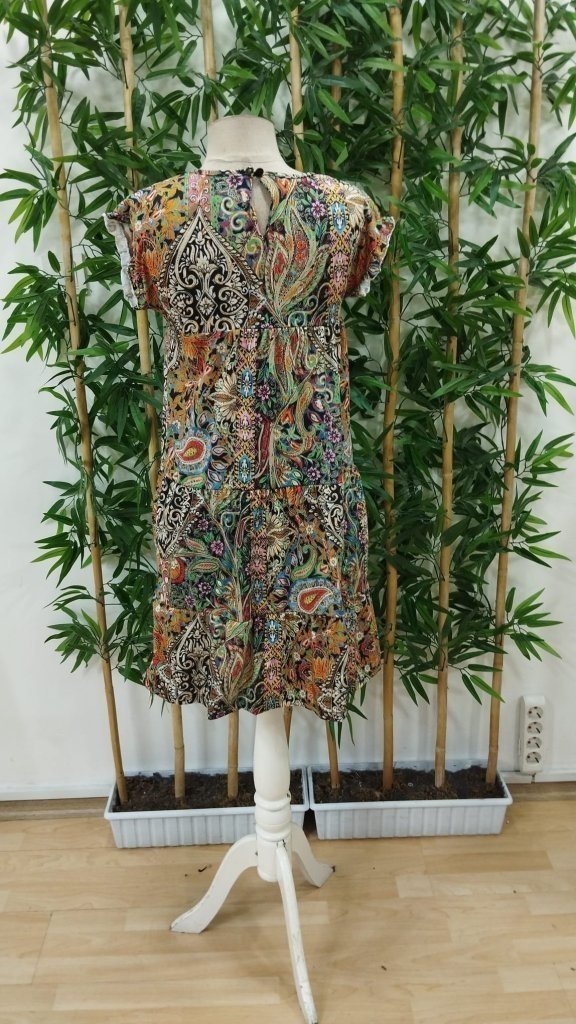 Rochie de damă cu mânecă scurtă, cu volane, guler rotund și model pătrat, 26931