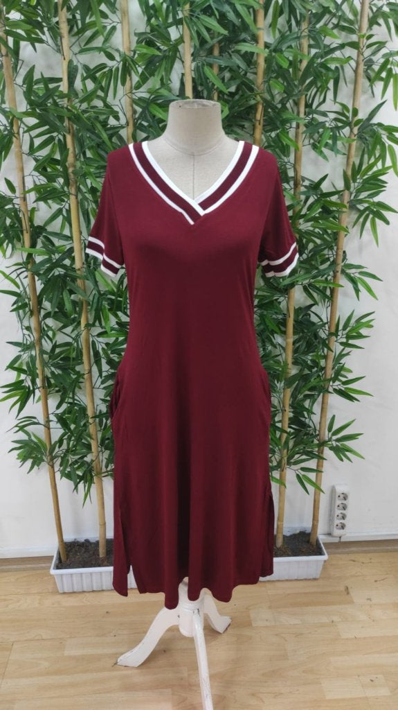 Rochie din vâscoză cu mânecă scurtă, decolteu în V și detalii striate, de lungime medie, 32839