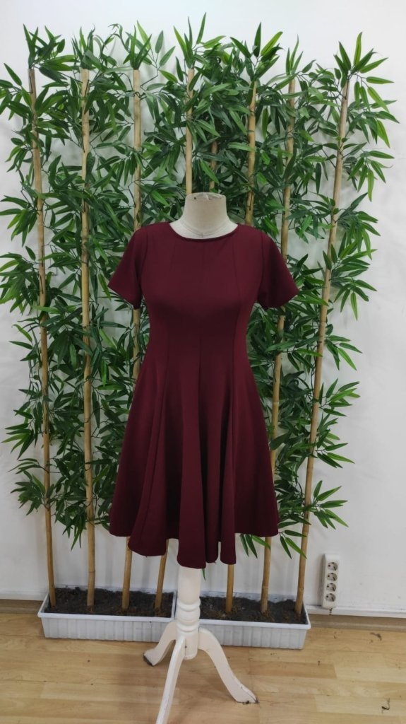 Rochie evazată cu mânecă scurtă din crep importat pentru femei, 26682