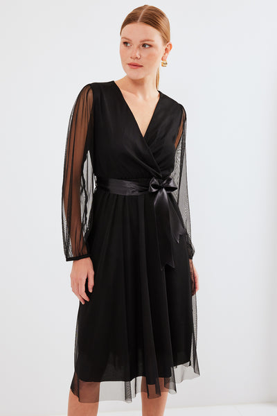 2494 Rochie Tulle cu Guler Încrucișat - Negru
