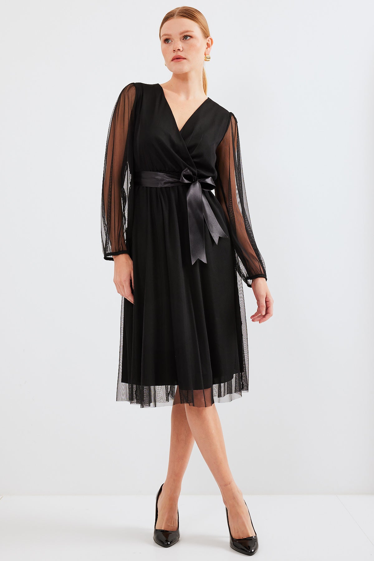 2494 Rochie Tulle cu Guler Încrucișat - Negru