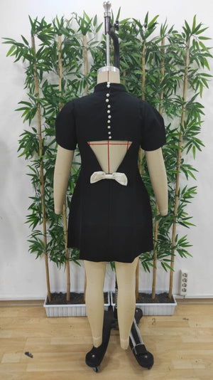 Rochie scurtă din satin pentru femei, cu mânecă scurtă, guler înalt și detaliu fluture la spate, 31415