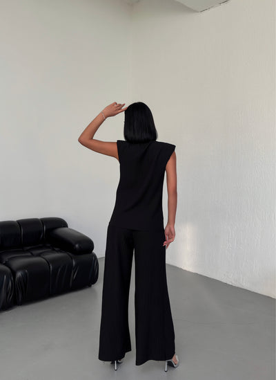 SET PAMELA CU CAPSULE - Negru