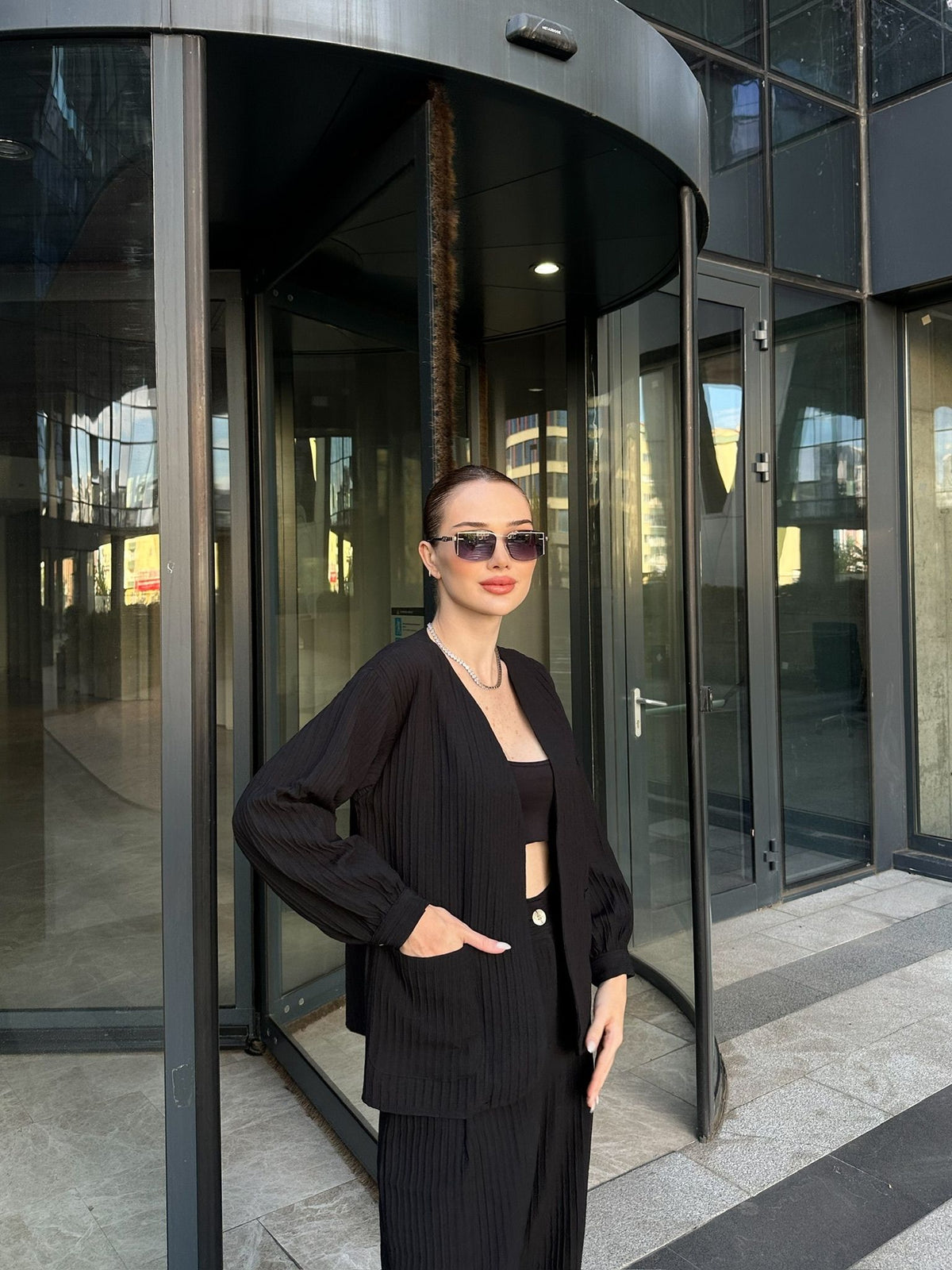 SET KIMONO ȘI PANTALONI PAMELA CU BUZUNARE - Negru