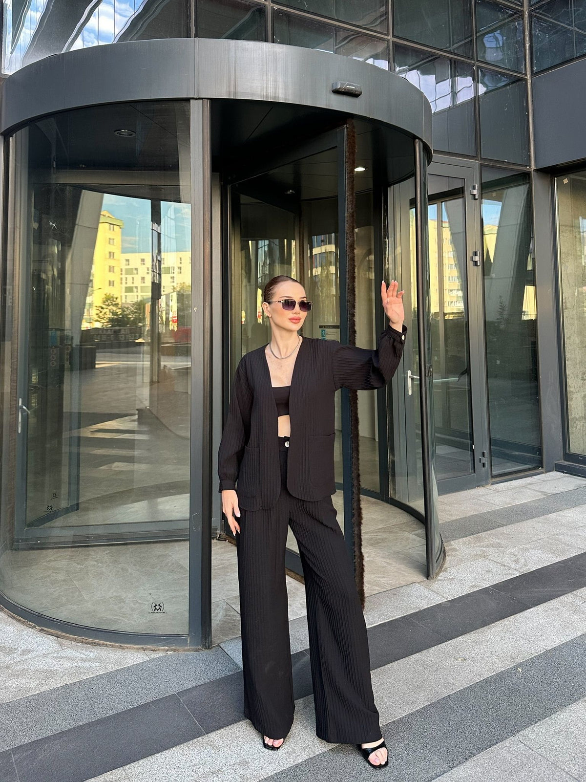 SET KIMONO ȘI PANTALONI PAMELA CU BUZUNARE - Negru