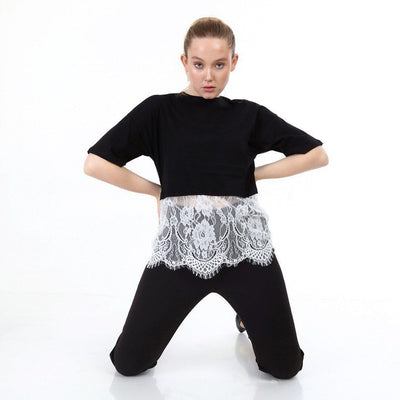 TRICOU CU DANTELĂ ALB-NEGRU - Negru