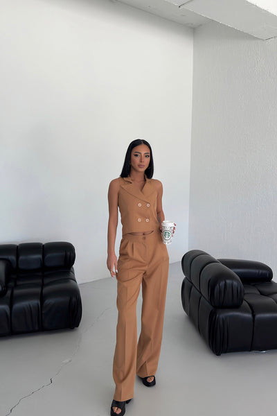 Shawl Collar Buttoned Vest - Tan