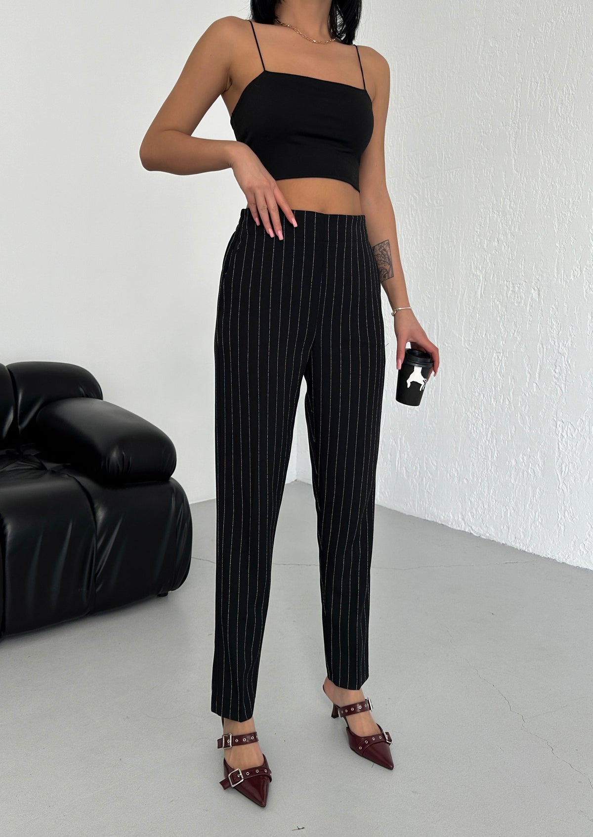 Pantaloni cu dungi și talie elastică - Negru