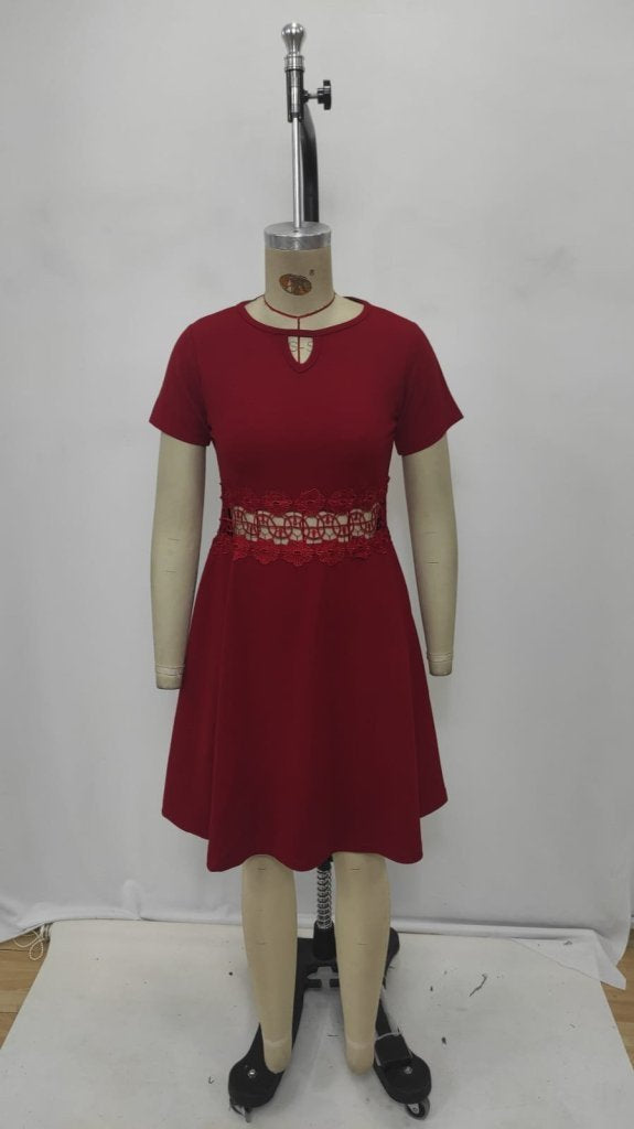 Rochie de damă cu mânecă scurtă, decolteu rotund și detalii strălucitoare, 25563