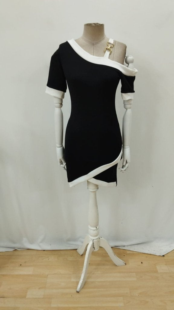 Rochie din modal pentru femei, mânecă scurtă, guler asimetric cu detaliu bandă și accesoriu, 36101