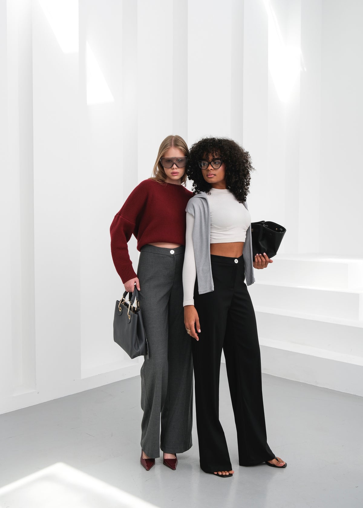 PANTALONI PALAZZO CU ELASTIC ÎN TALIE CU NASTURI METALICI - Negru