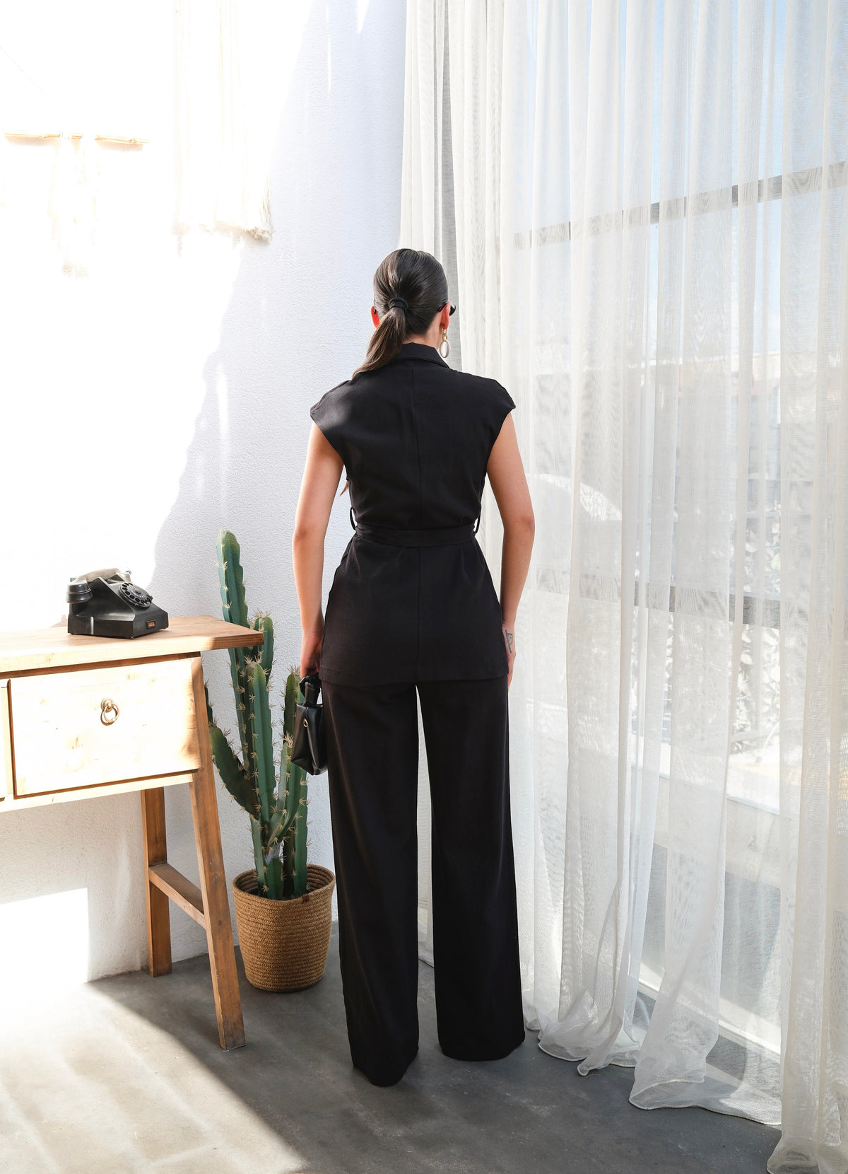 Set două piese, vestă și pantaloni cu curea din in - Negru