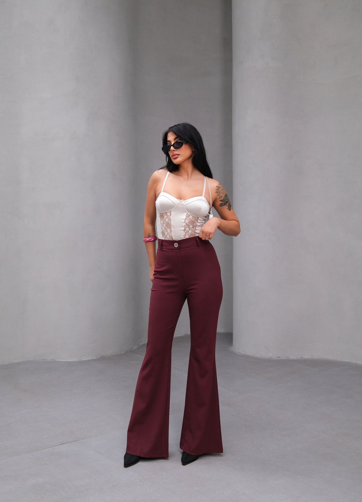HIGH WAISTED SPANISH FLARE SLIM FIT TROUSERS - Burgundy