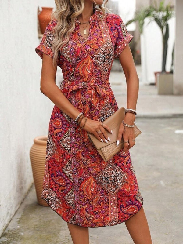 Rochie de damă cu mânecă scurtă, decolteu în V, guler mandarin, cu curea, din in cu model, 26527
