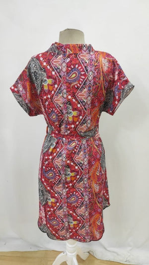 Rochie de damă cu mânecă scurtă, decolteu în V, guler mandarin, cu curea, din in cu model, 26527