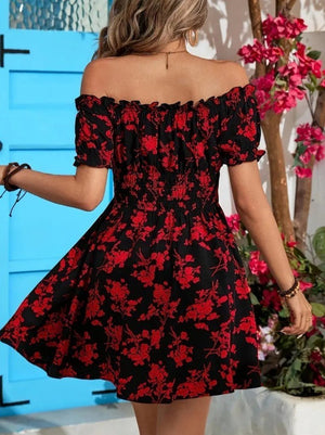 Kadın Kısa Kollu Madonna Yaka Beli Lastikli çiçek Desenli Kısa Süprem Elbise, 33288