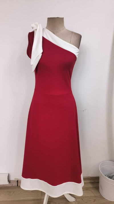 Rochie de damă cu un singur umăr și detaliu cu panglică, rochie din crep importat în două tonuri, 34439