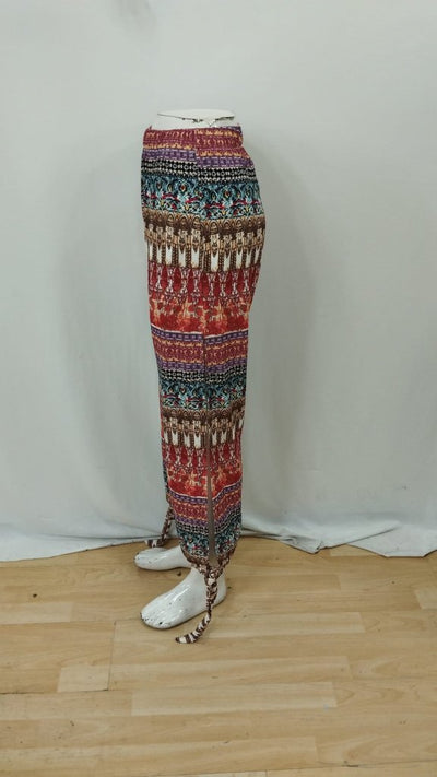 Pantaloni de damă din crep cu talie înaltă și șlițuri laterale, 34684