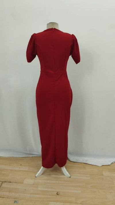 Rochie de damă din crep importat, cu mânecă scurtă și decolteu înfășurat, cu accesoriu floral în talie și crăpătură, 33975