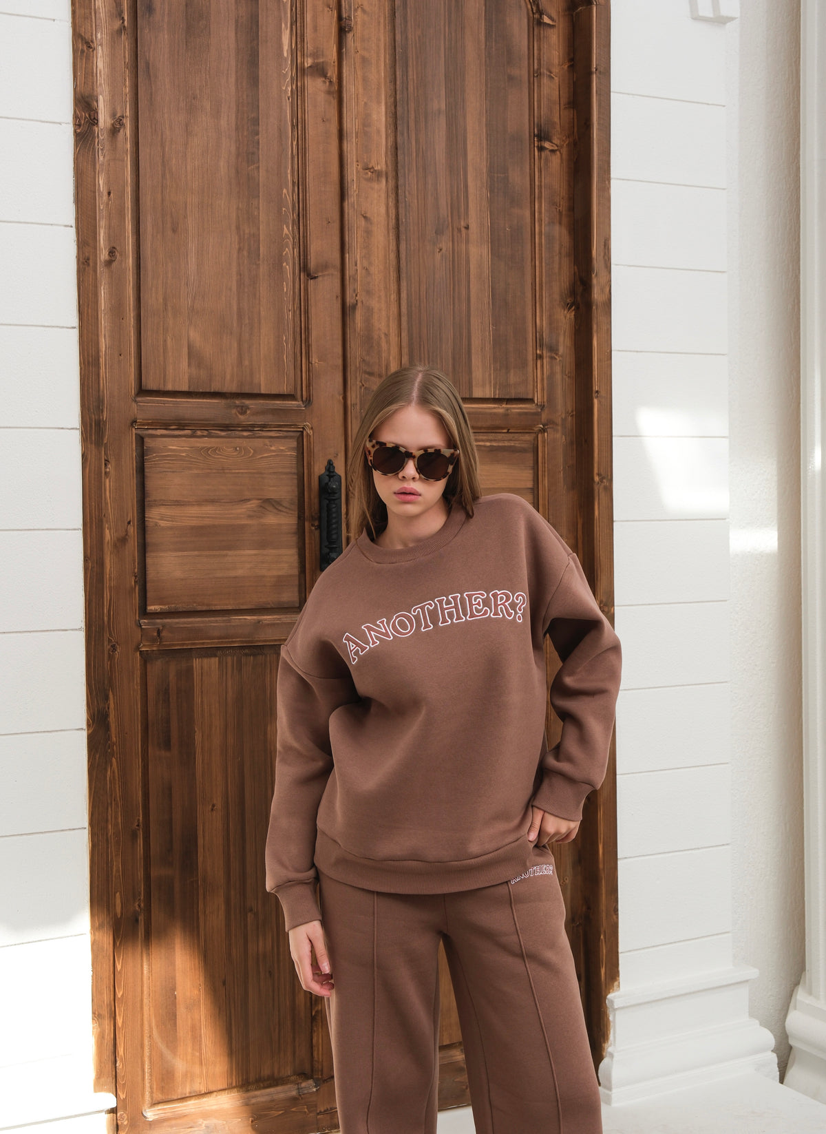 NAKIŞ DETAYLI SWEATSHIRT TRACKSUIT - Kahve