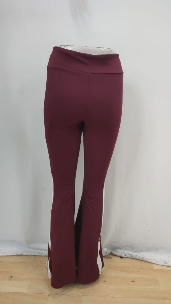 Pantaloni damă tip colanți, din neopren, cu talie înaltă, croială evazată și bandă decorativă laterală, 29805