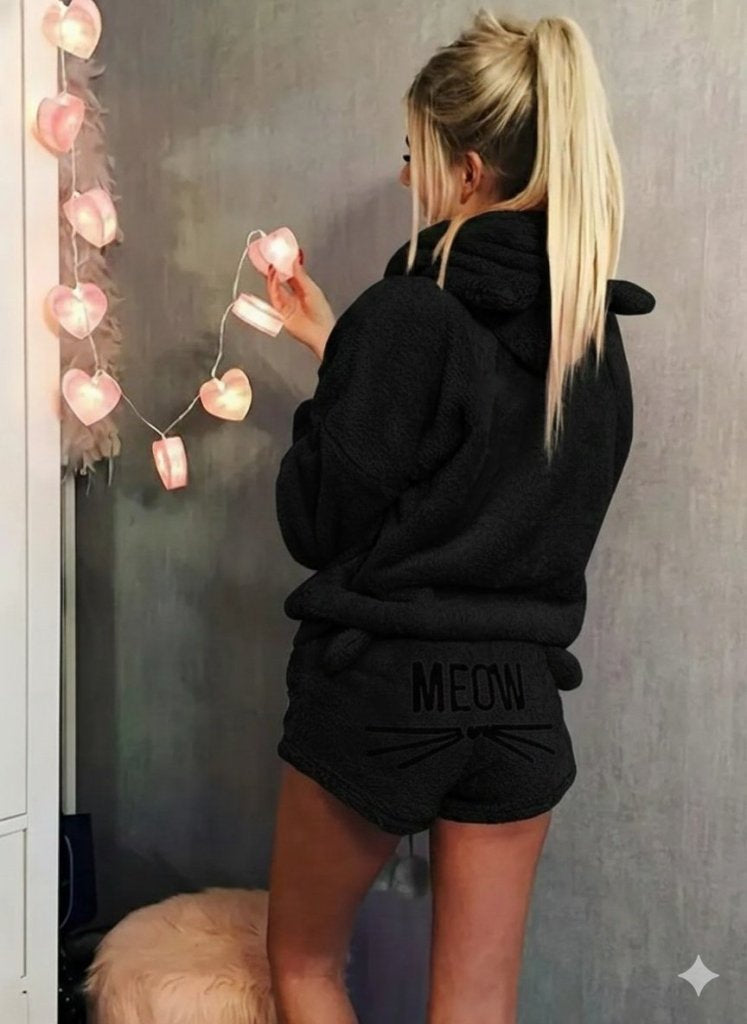 Kadın Uzun Kollu Kapşonlu Peluş Bluz Ve Kısa Short Ikili Takım, 30289
