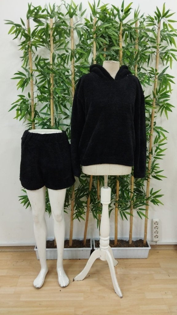 Kadın Uzun Kollu Kapşonlu Peluş Bluz Ve Kısa Short Ikili Takım, 30289