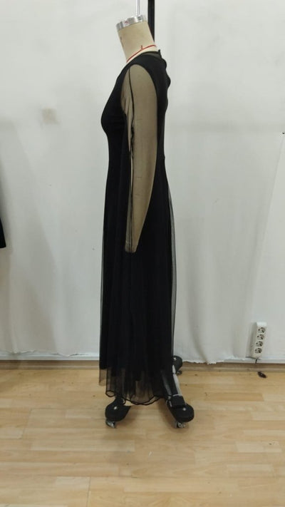 Rochie Sandy lungă din material suprem cu mâneci lungi, guler semi-halter și detaliu din tul, 33664