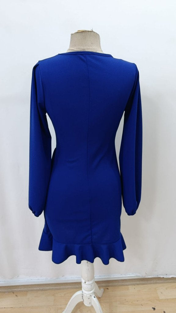 Rochie de damă din crep importat, cu mânecă lungă, guler rotund și volane în față, 31643