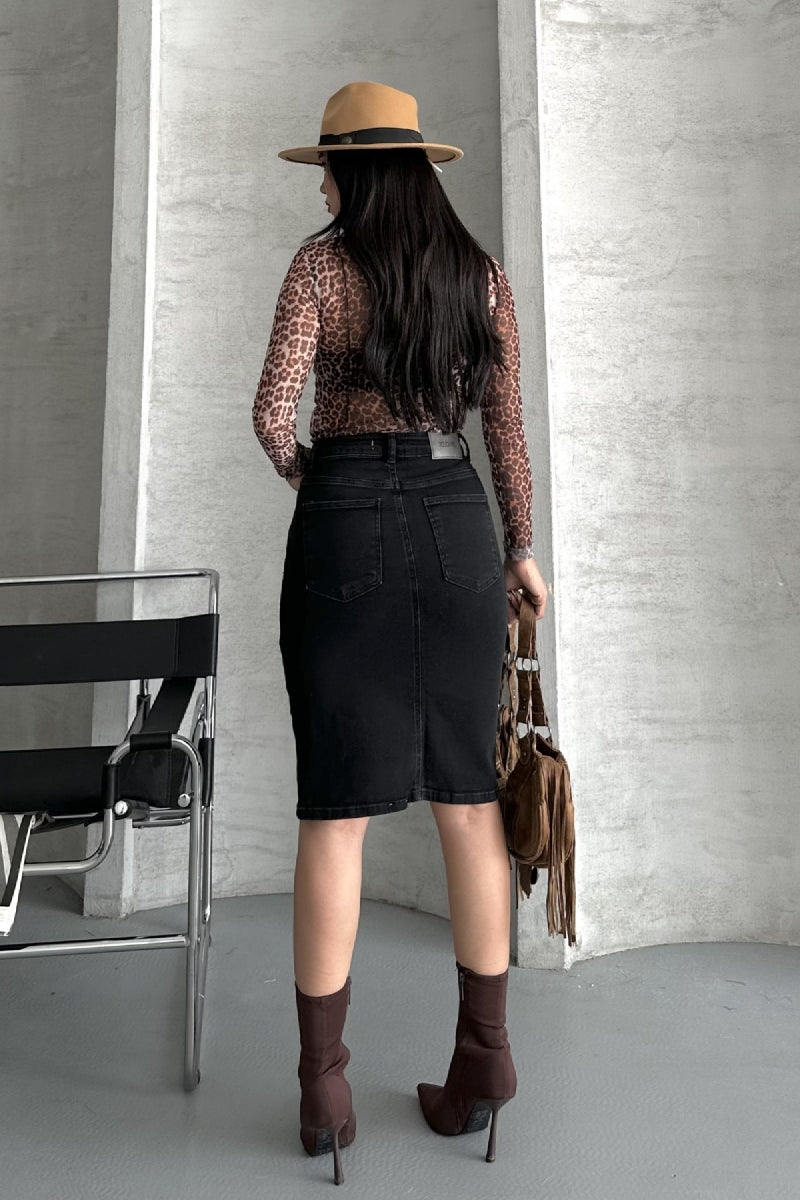 Medium Length Denim Skirt 1039