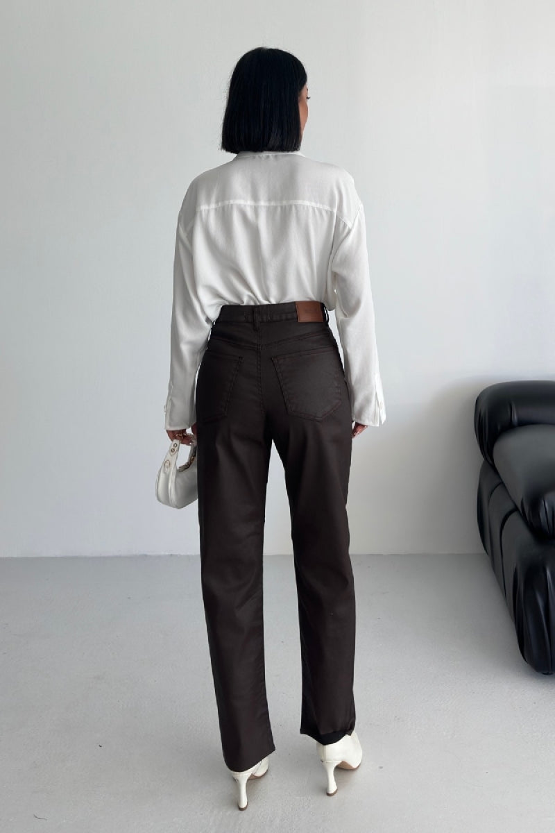 Mom Fit Coated Leather Trousers 7072
