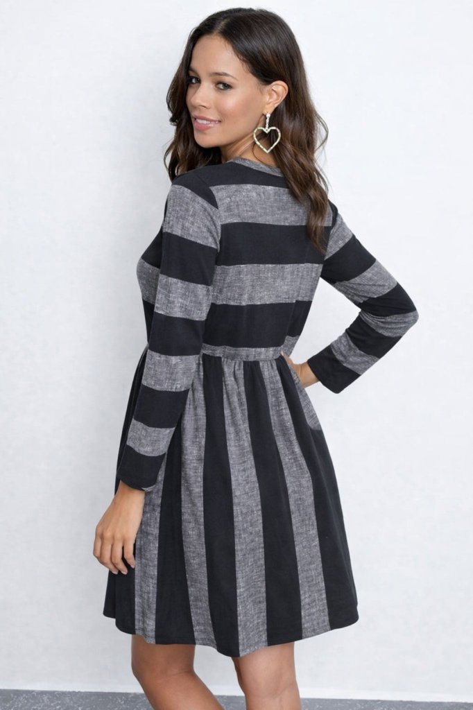 Rochie mini Supreme pentru femei, cu mânecă lungă, guler rotund și detalii cu dungi, 31808