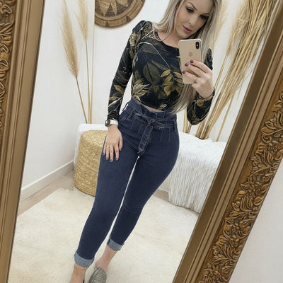 Pantaloni de denim cu talie înaltă, nasturi pe fată, detaliu rupt, 31069