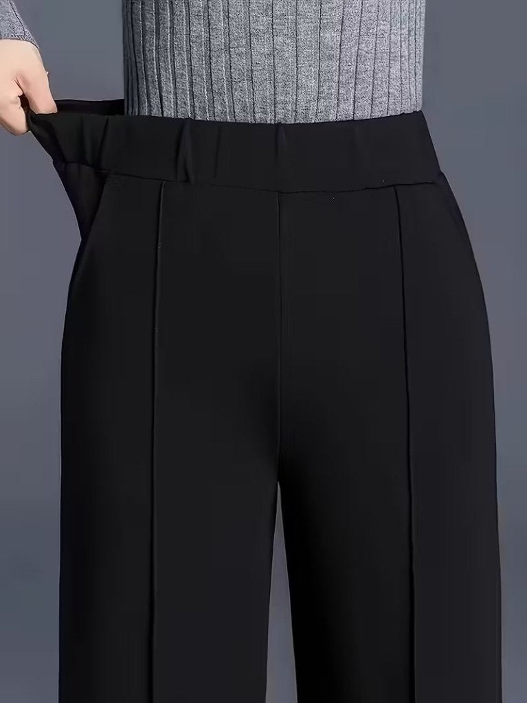 Pantaloni din crepă importată cu talie înaltă, piept nervurat, lărgime crescândă spre crac, 31137