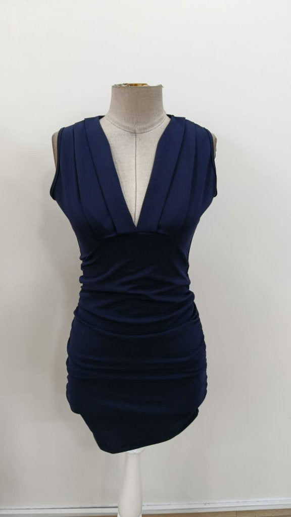 Rochie scurtă femininǎ din Krep importat, cu bretele, guler în cruce, pliseu pe laterale, 36395