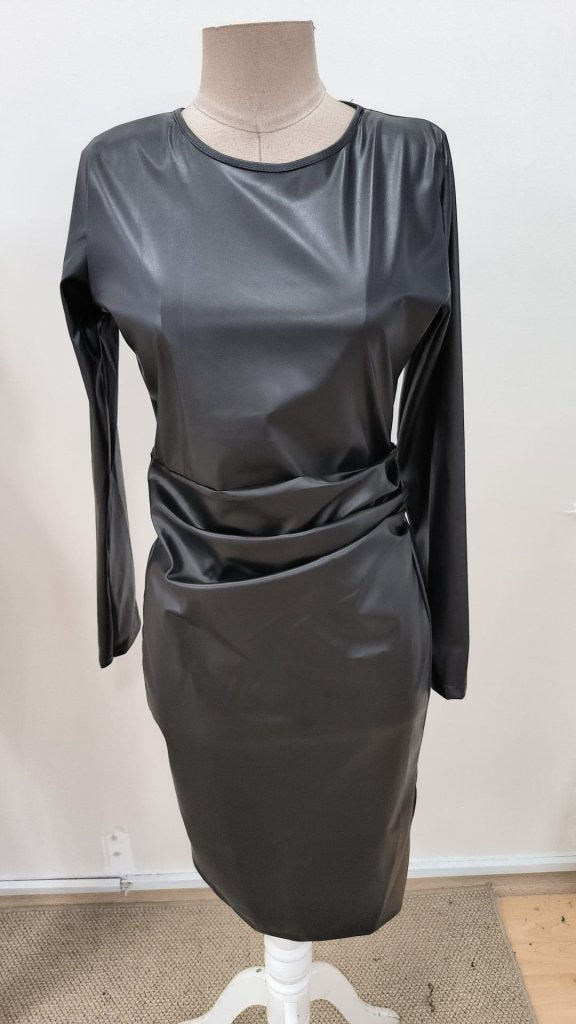 Rochie midi din piele pentru femei, cu mânecă lungă, guler rotund și fermoar la spate, 31761