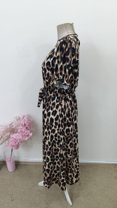 Rochie midi suprem din jerseu cu mânecă scurtă, guler, curea în talie și imprimeu leopard pentru femei, 36139